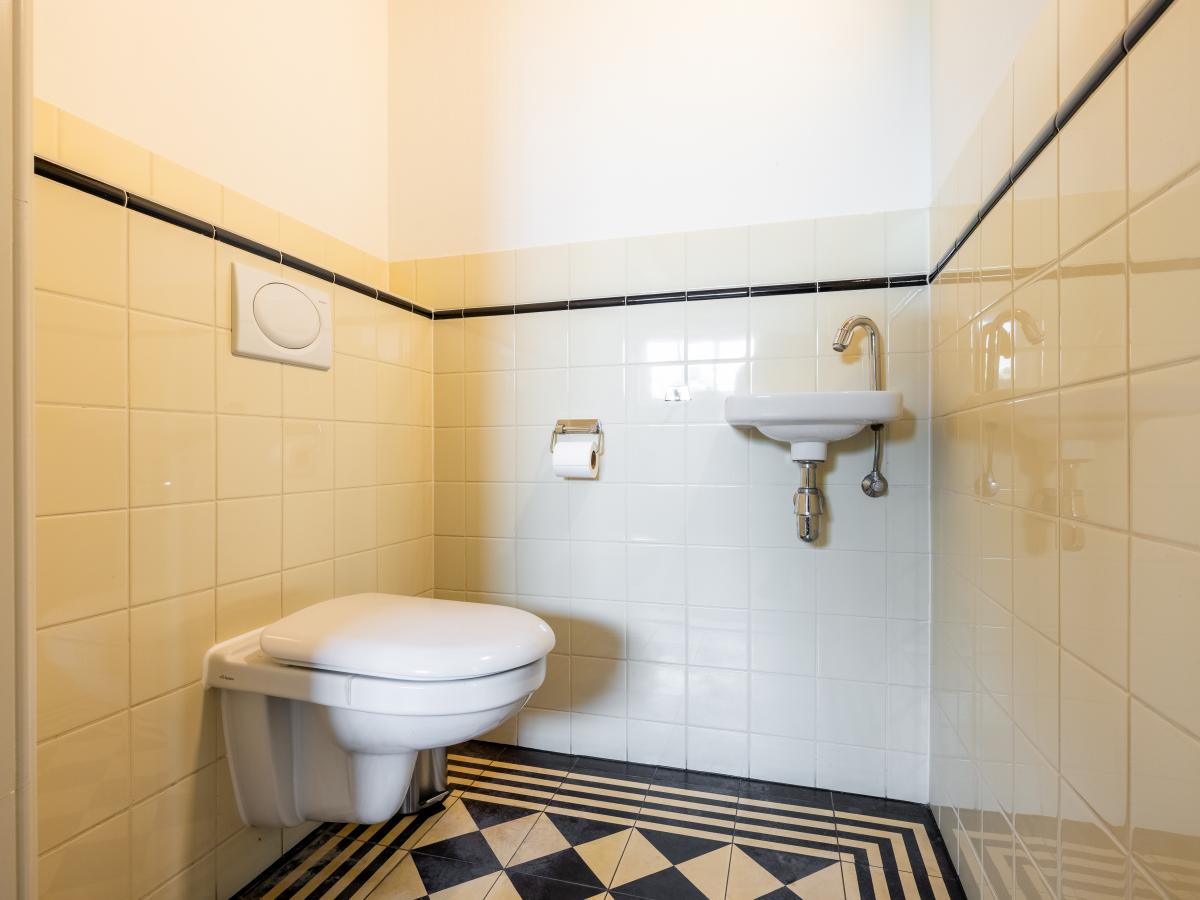 Bath Room