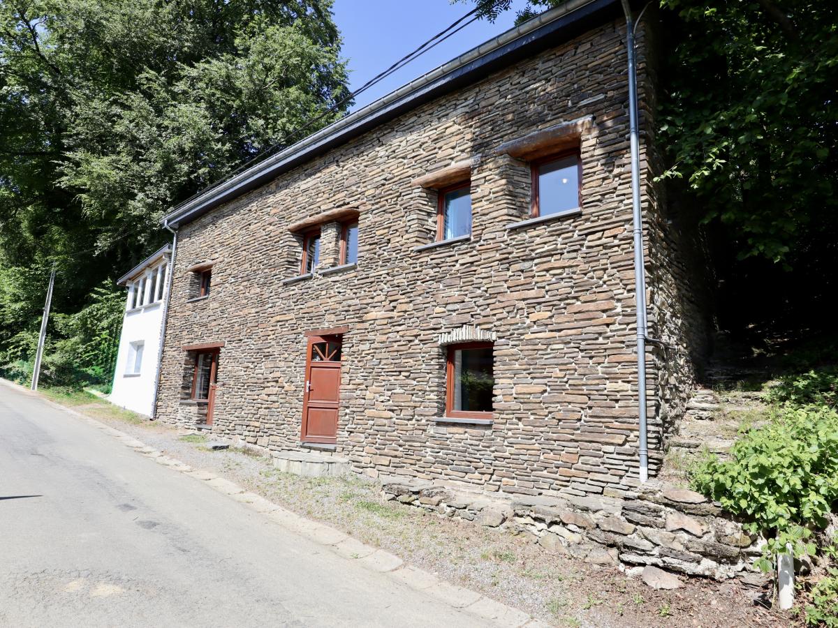 Exterior Summer