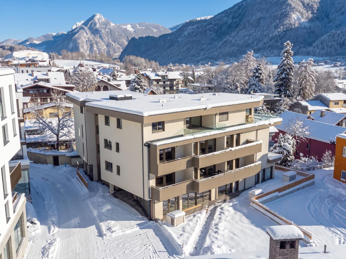 Exterior Winter