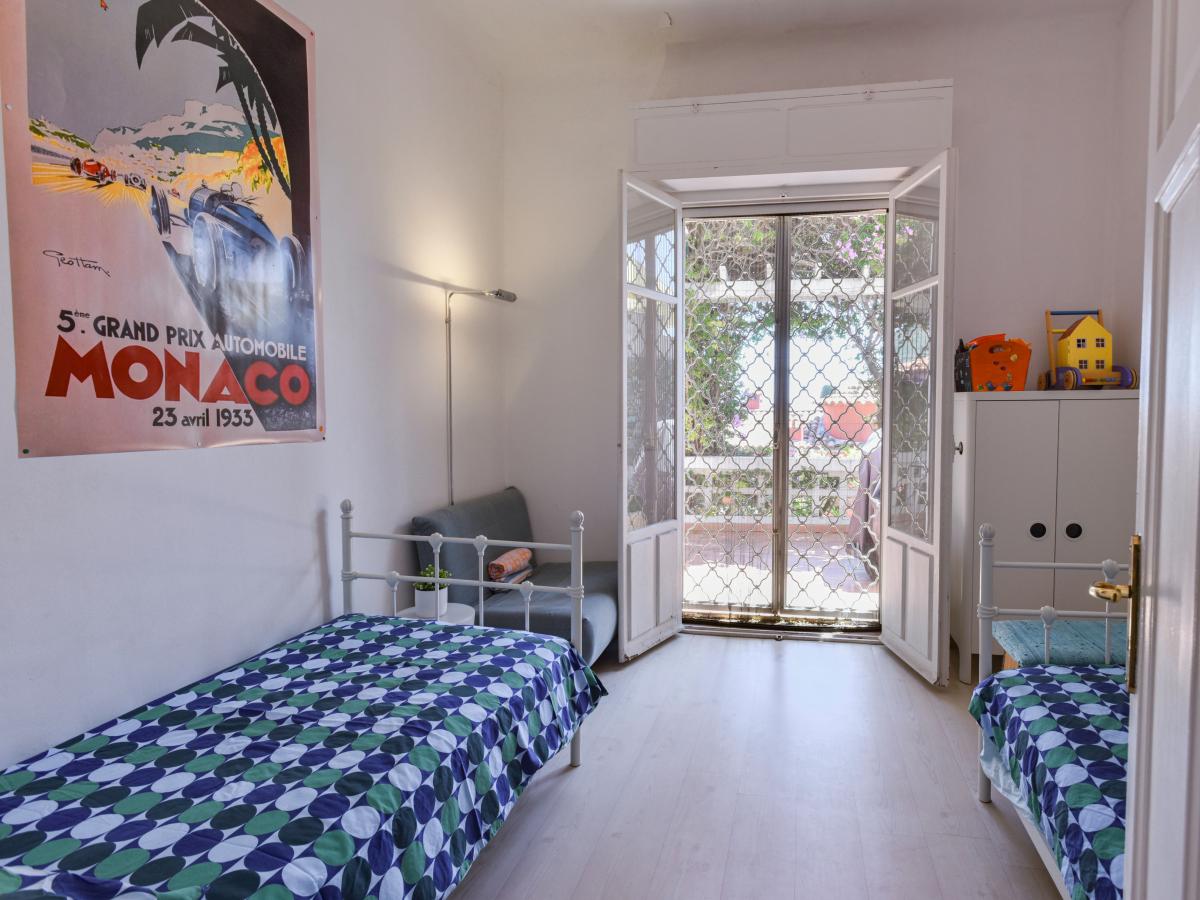 Bed Room