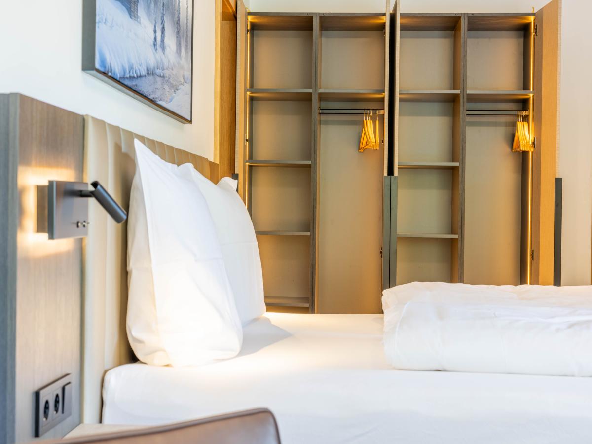 Bed Room