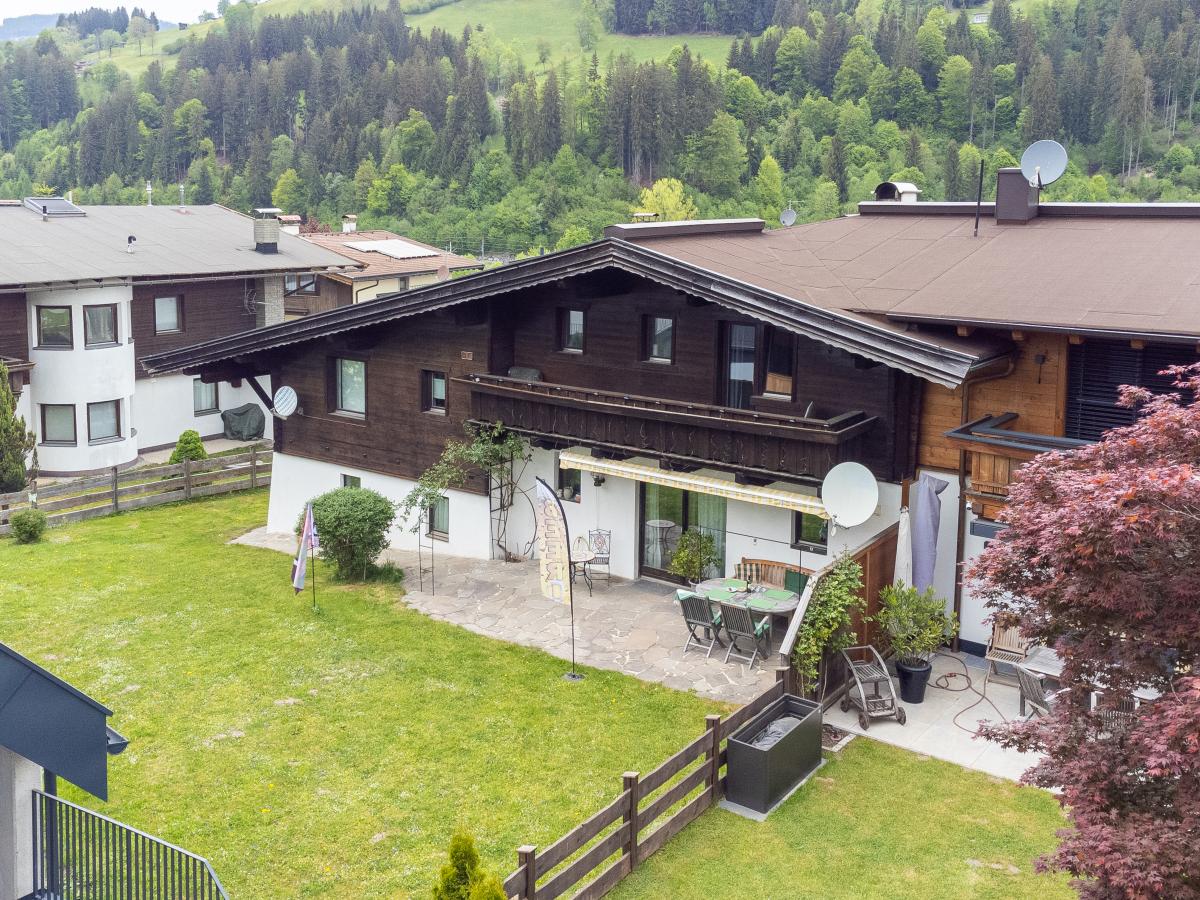 Villa photo 1
