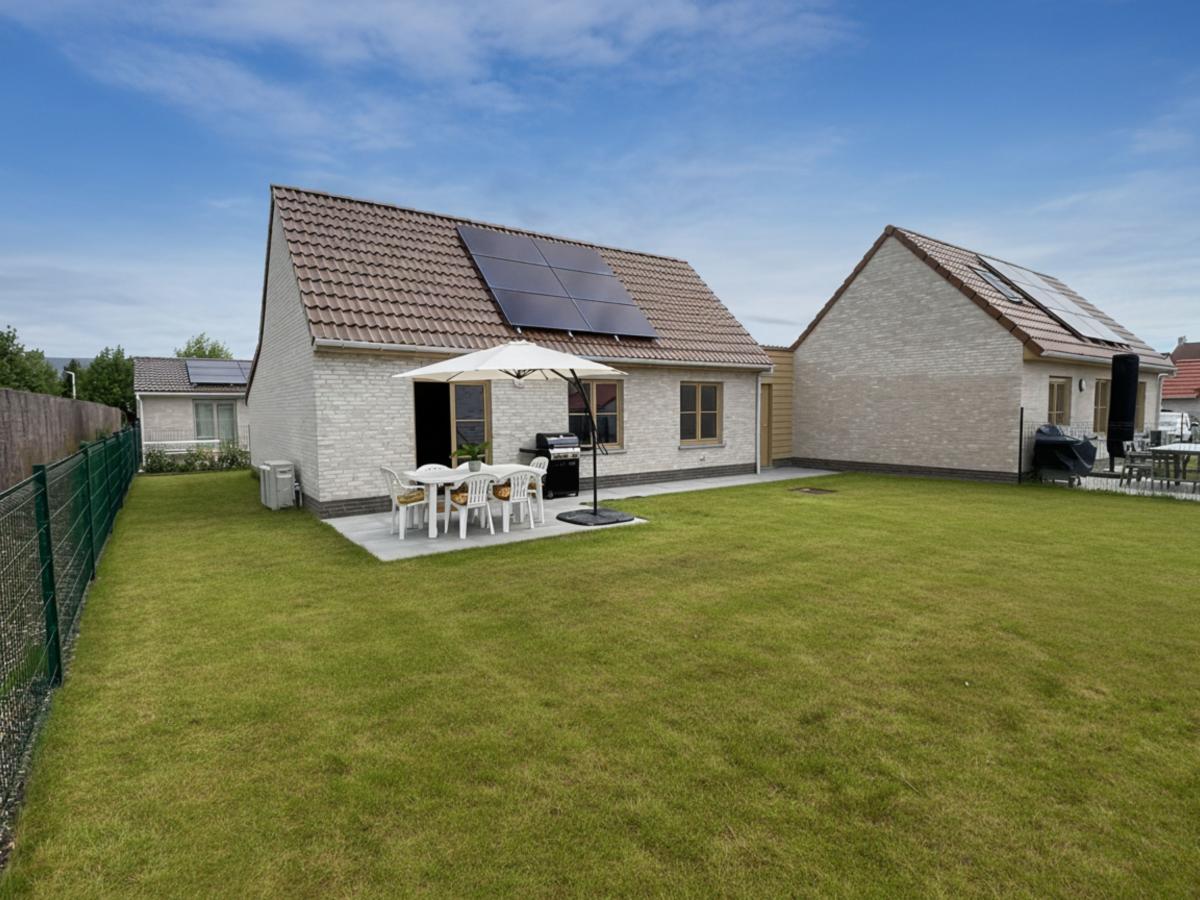 Villa photo 1