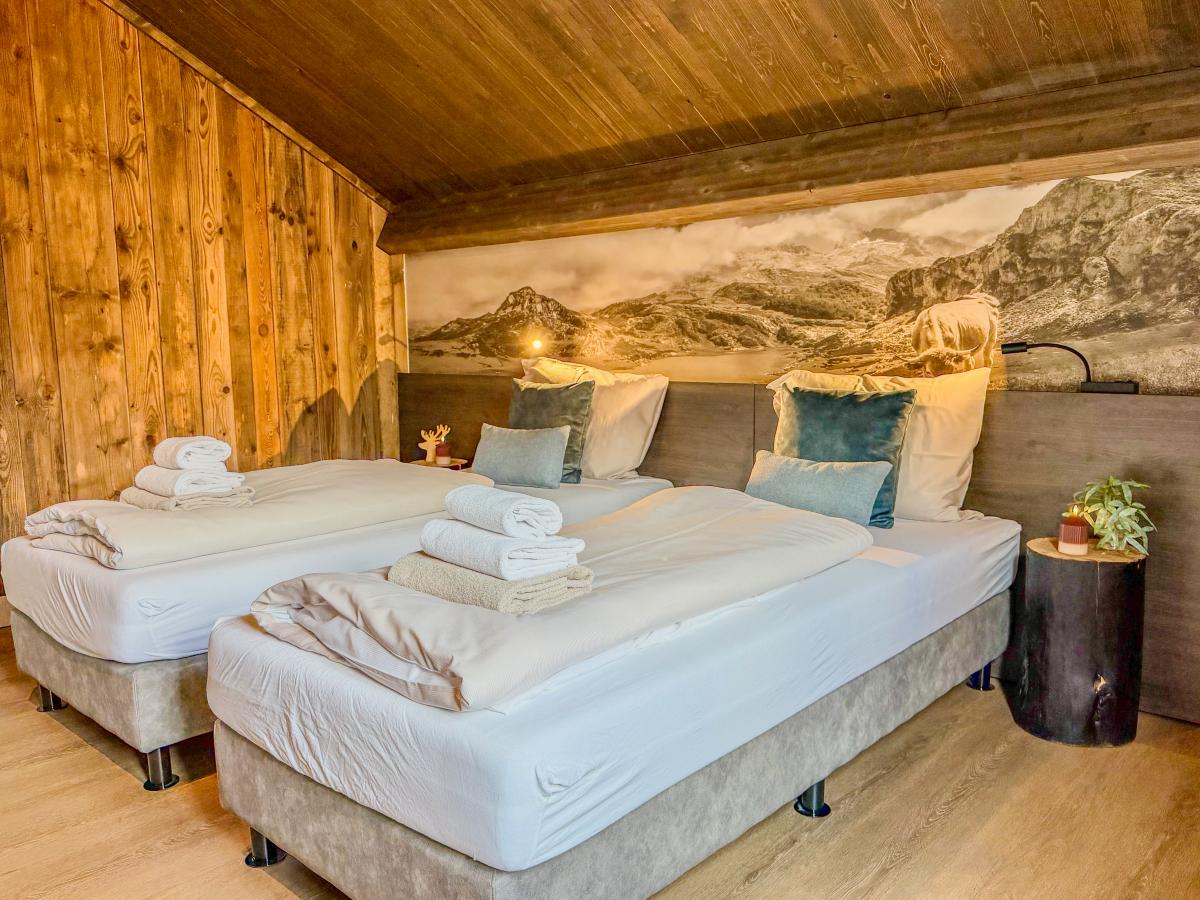 Bed Room