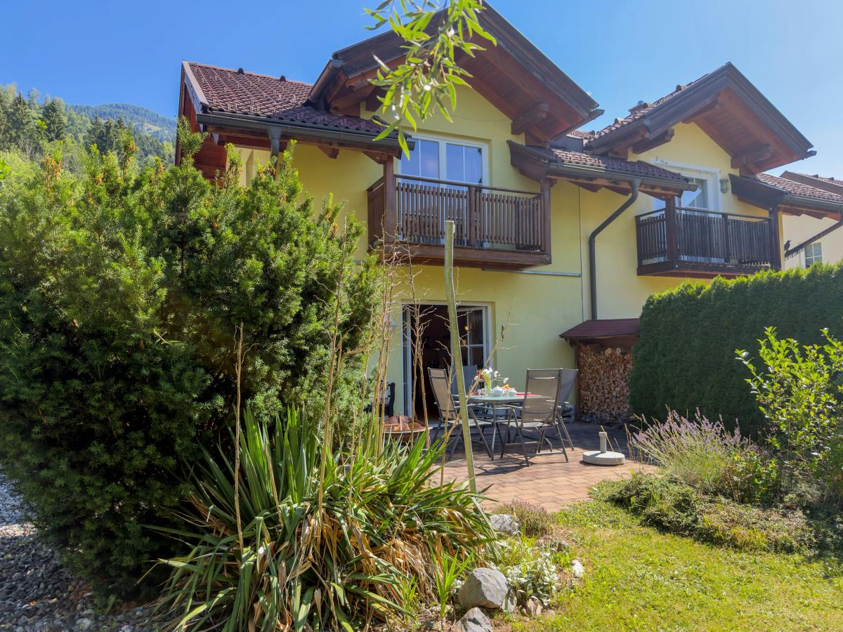 Villa photo 1
