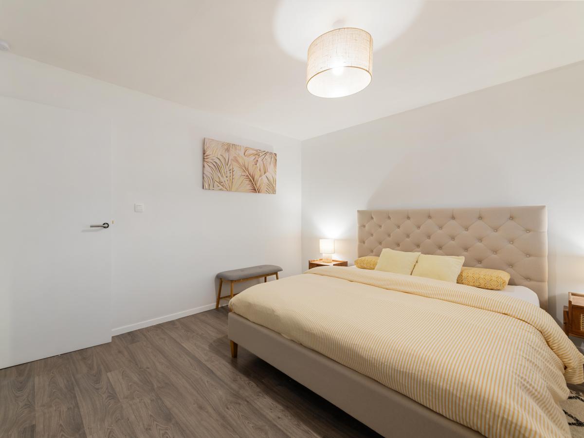 Bed Room