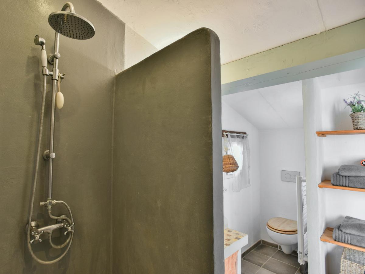 Bath Room