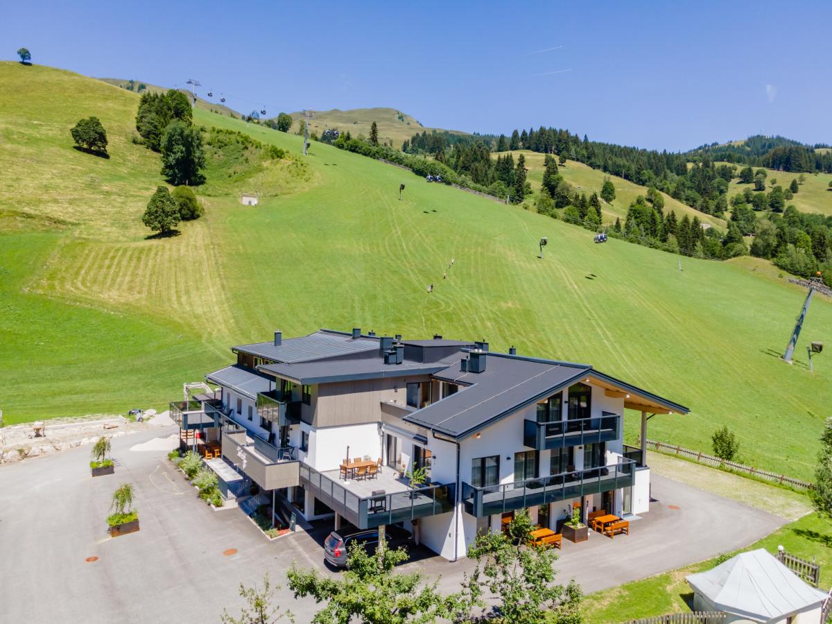 Villa photo 1
