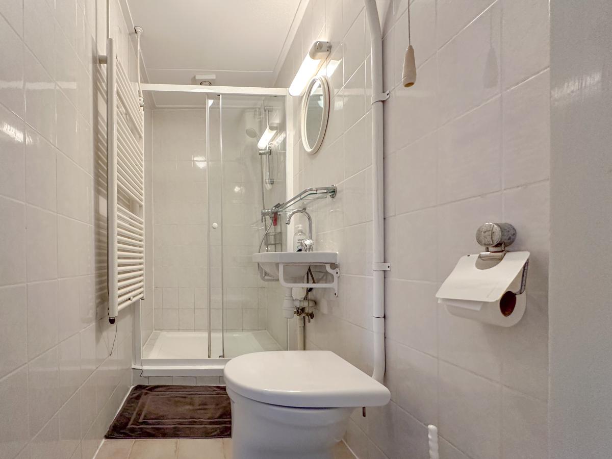 Bath Room