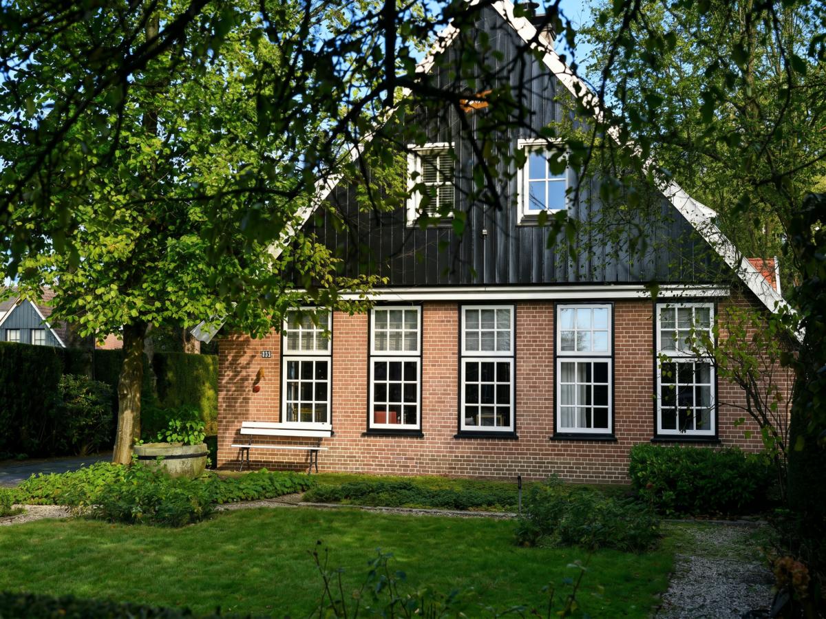 Exterior Summer