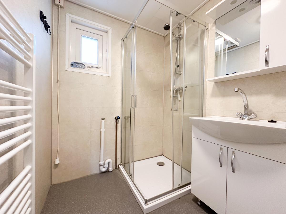 Bath Room