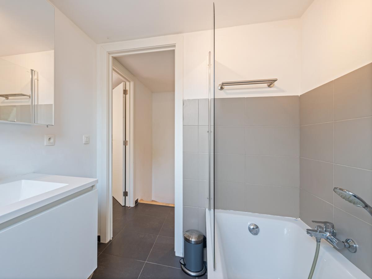 Bath Room