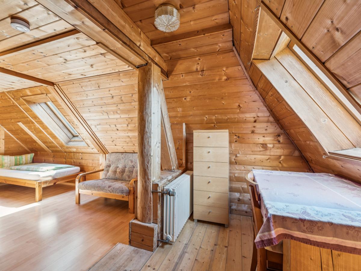 Bed Room