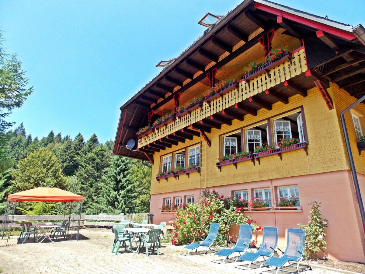 Villa photo 1