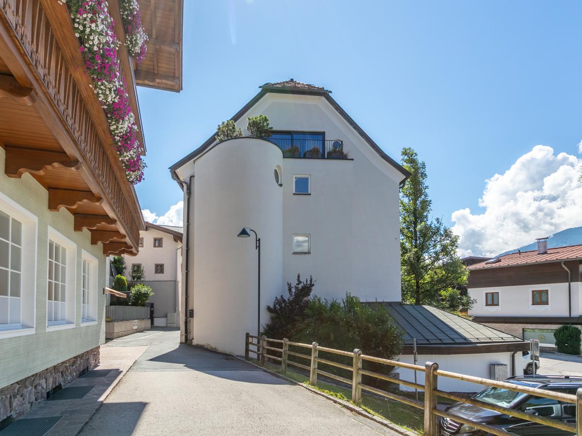 Exterior Summer
