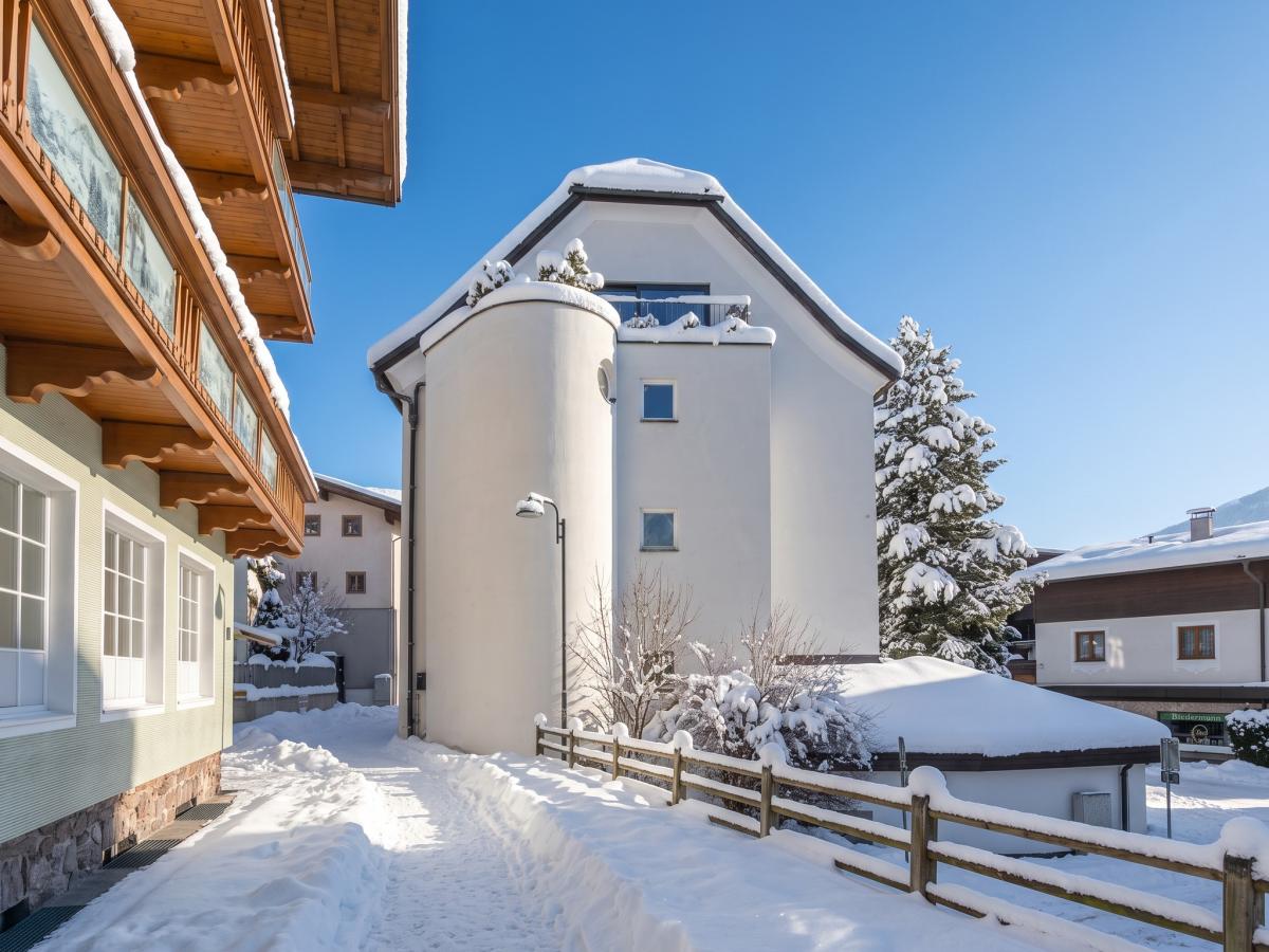Exterior Winter