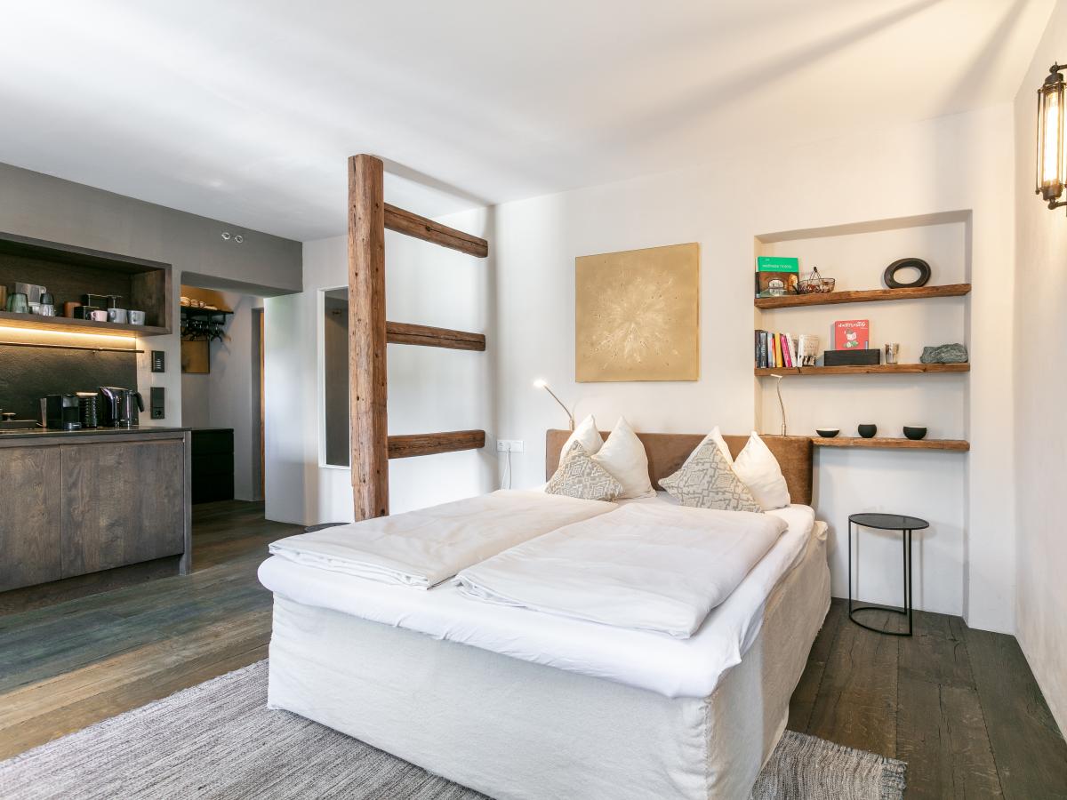 Bed Room