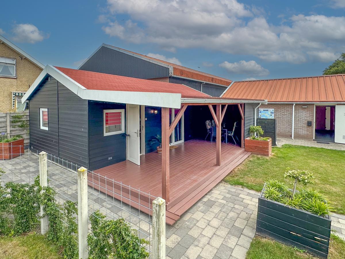 Villa photo 1