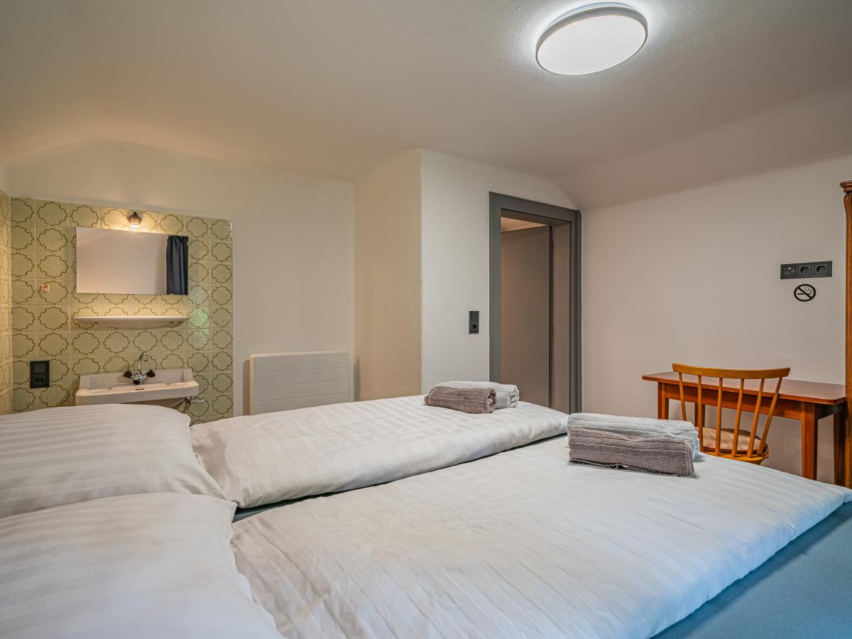 Bed Room