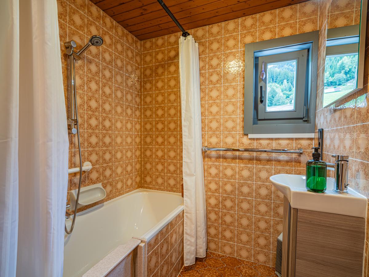 Bath Room