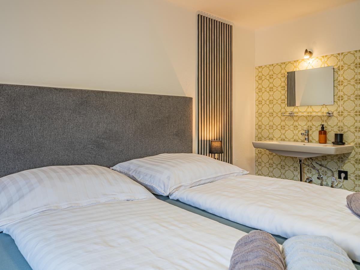 Bed Room