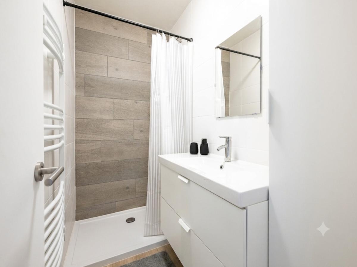 Bath Room