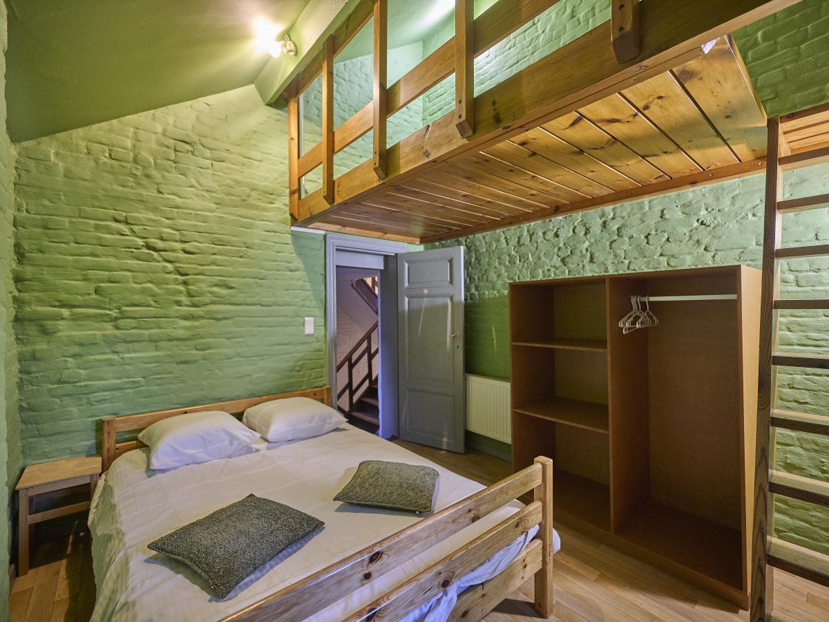 Bed Room
