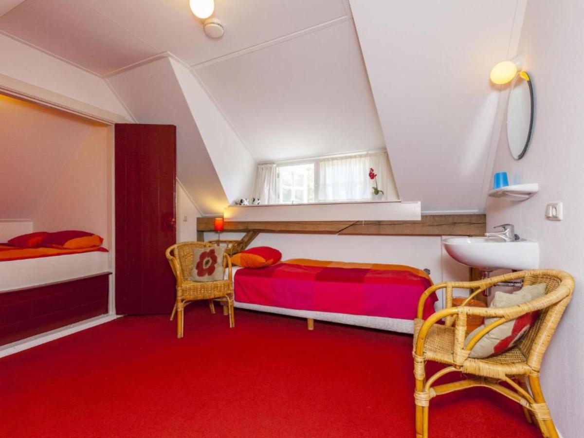 Bed Room