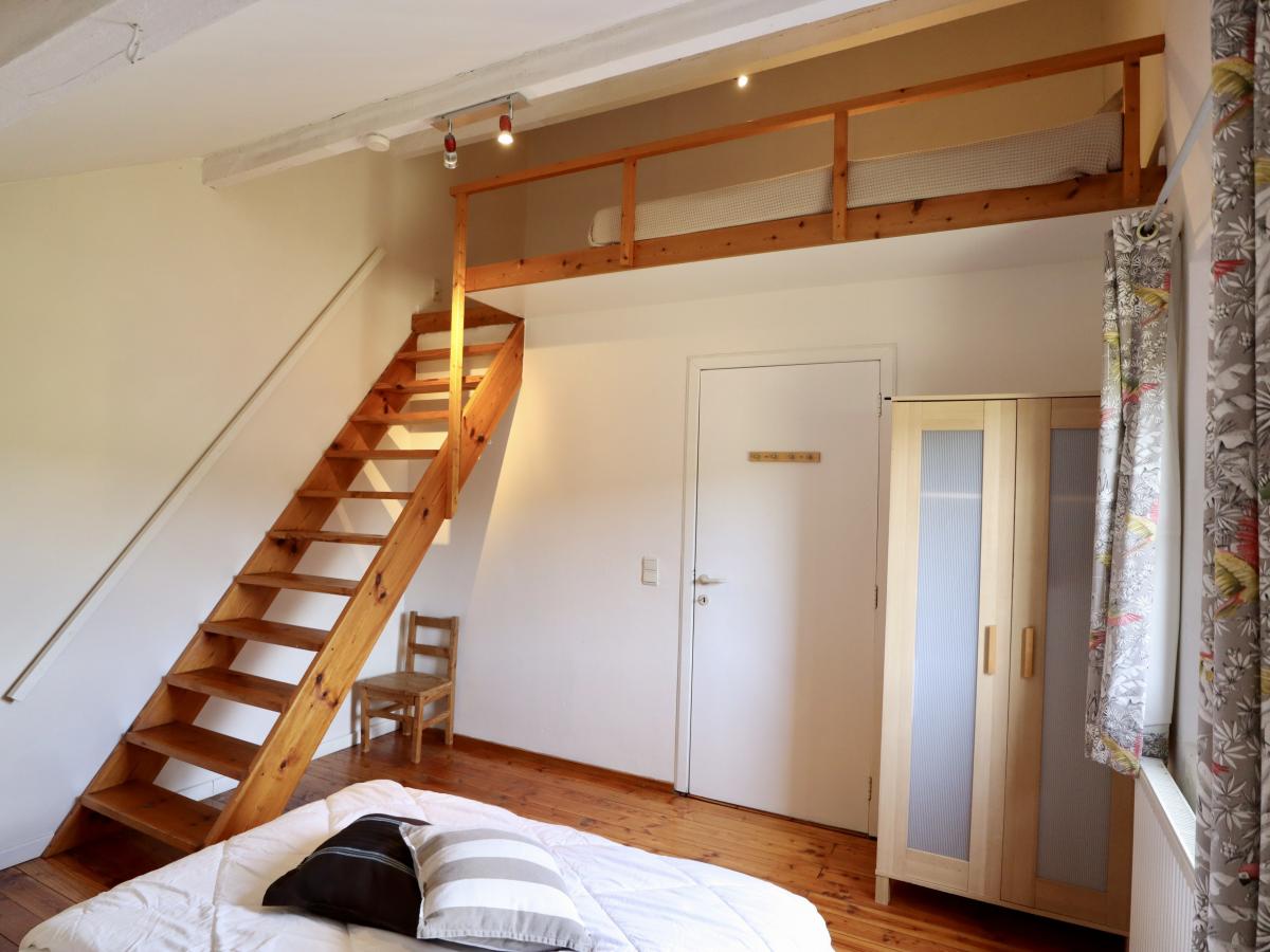 Bed Room