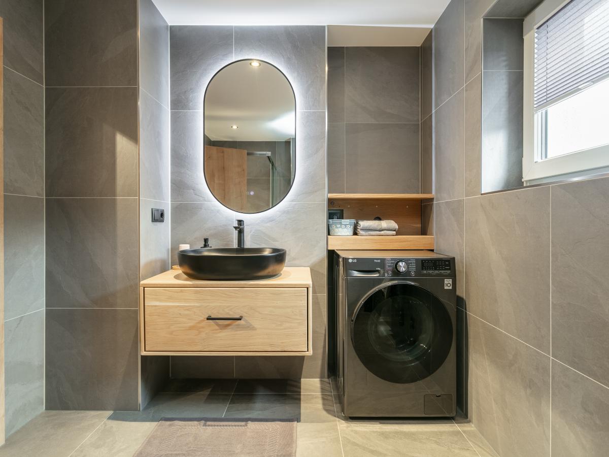 Bath Room
