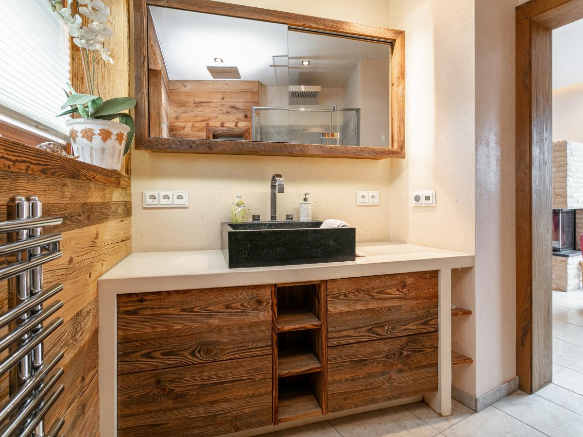 Bath Room