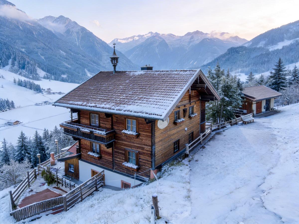 Exterior Winter