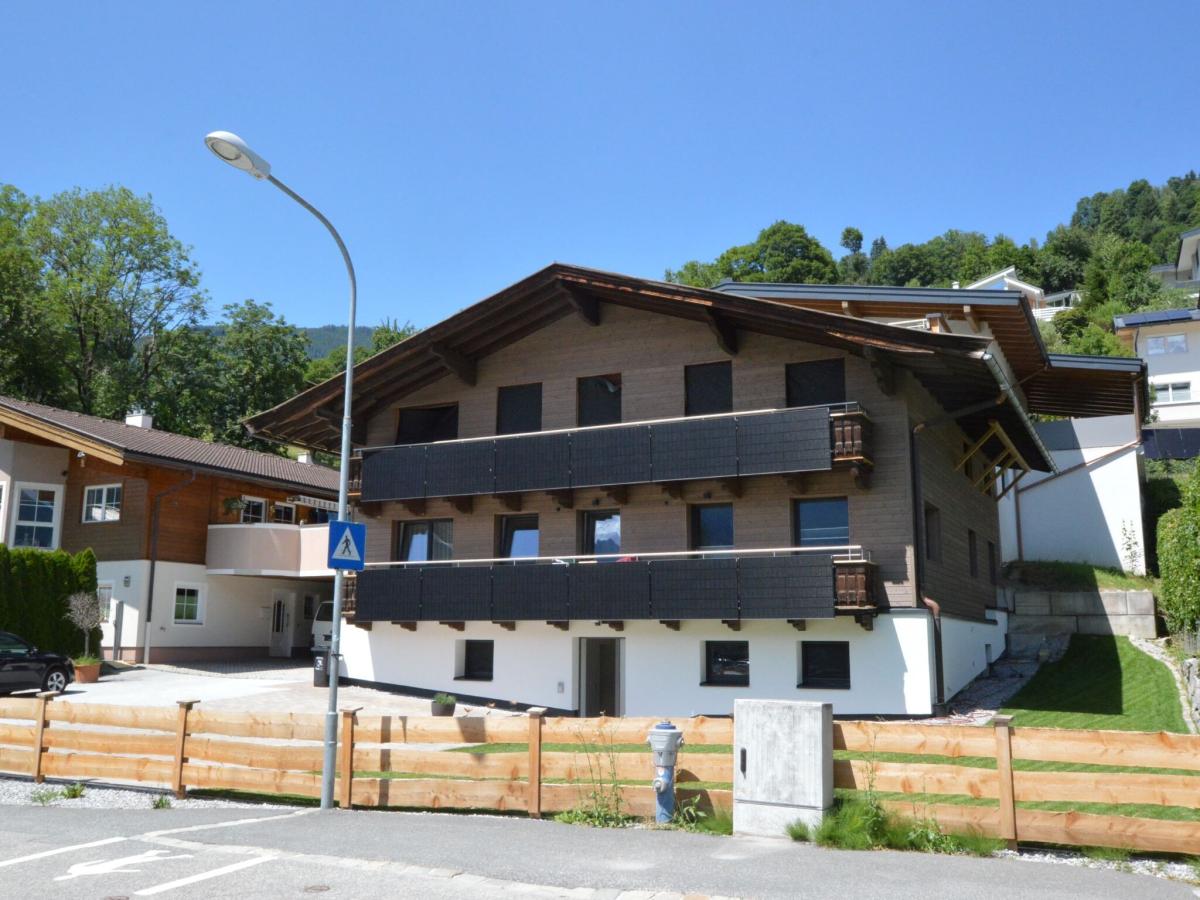 Exterior Summer