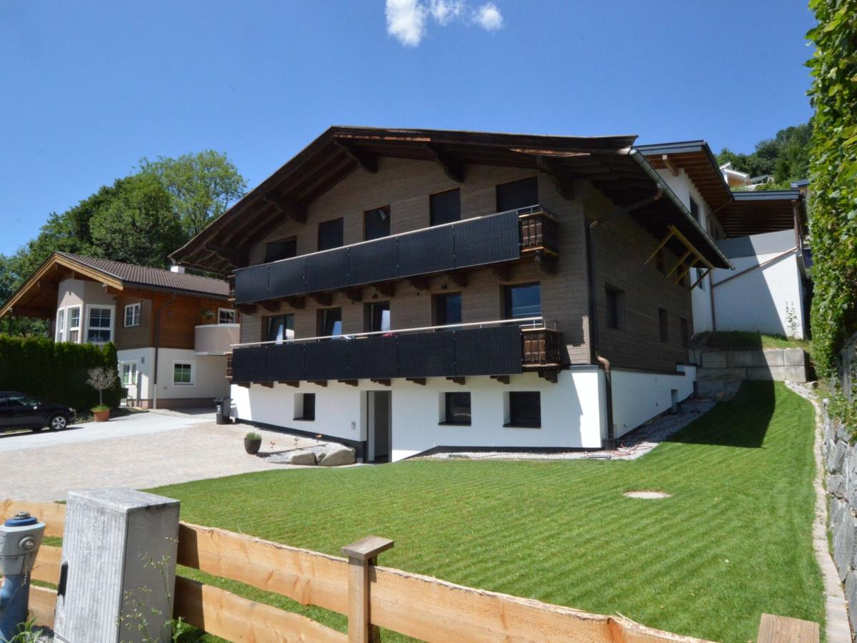 Exterior Summer