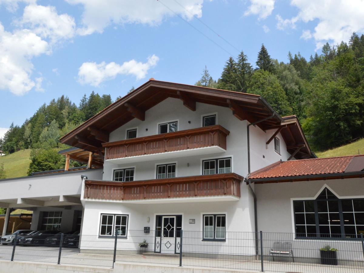 Villa photo 1