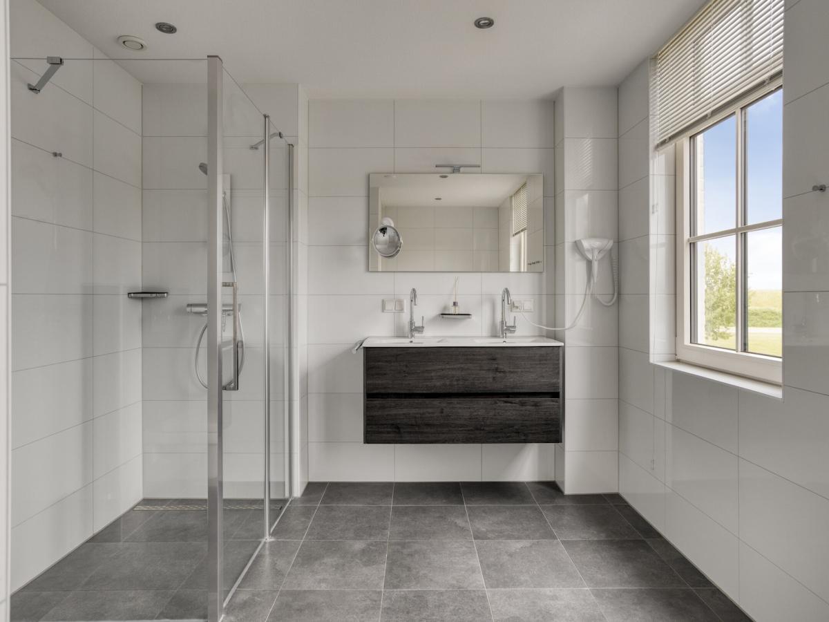 Bath Room