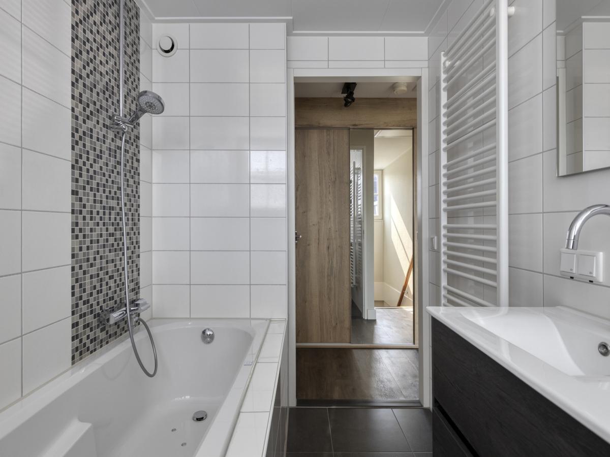 Bath Room