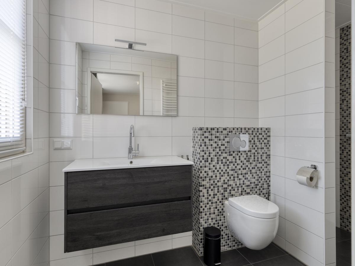 Bath Room