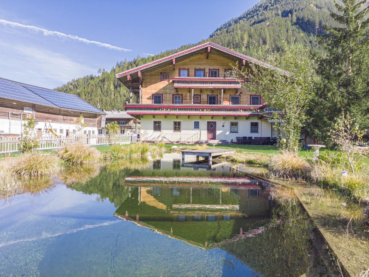 Villa photo 1