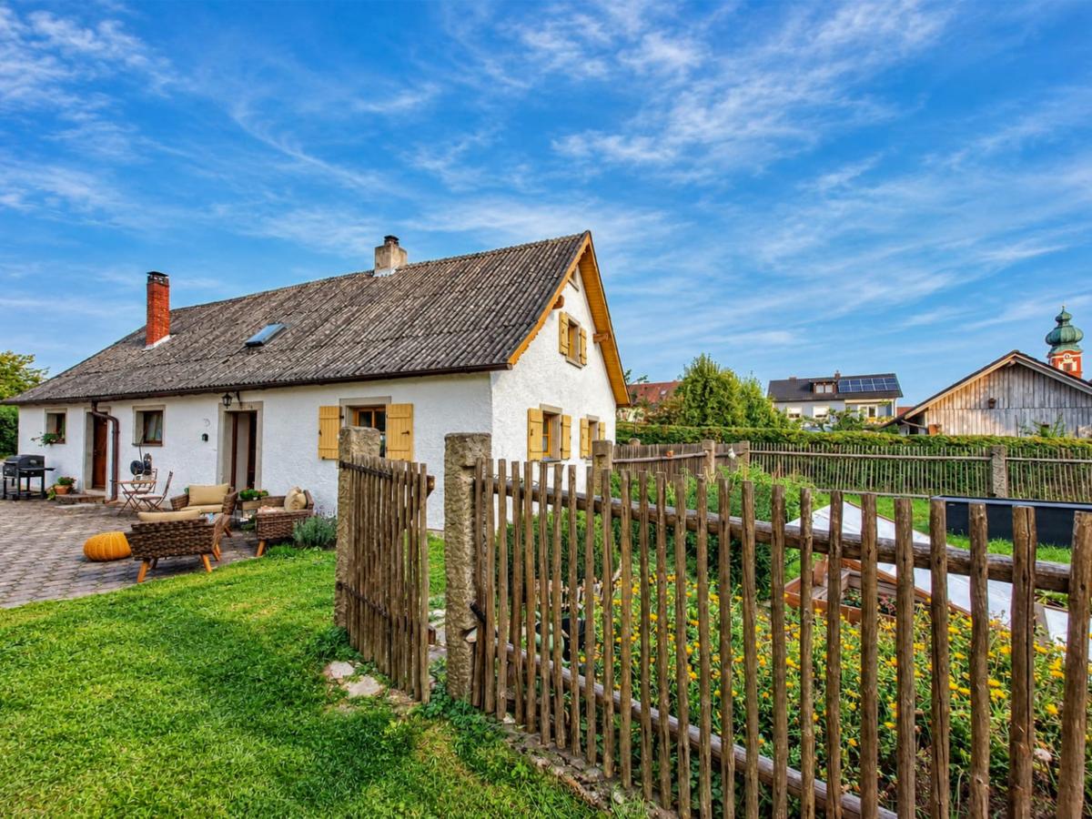 Villa photo 1