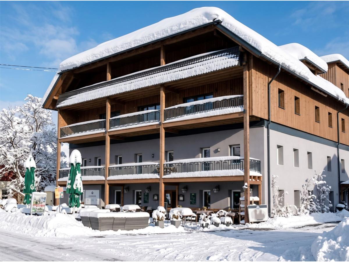 Villa photo 1