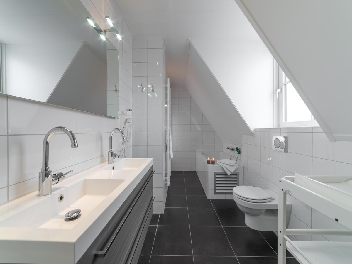 Bath Room