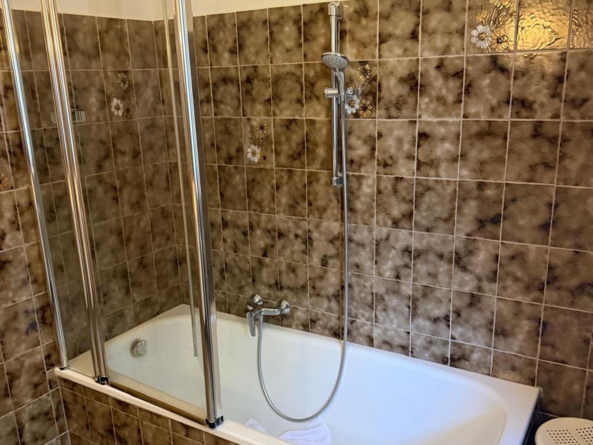 Bath Room