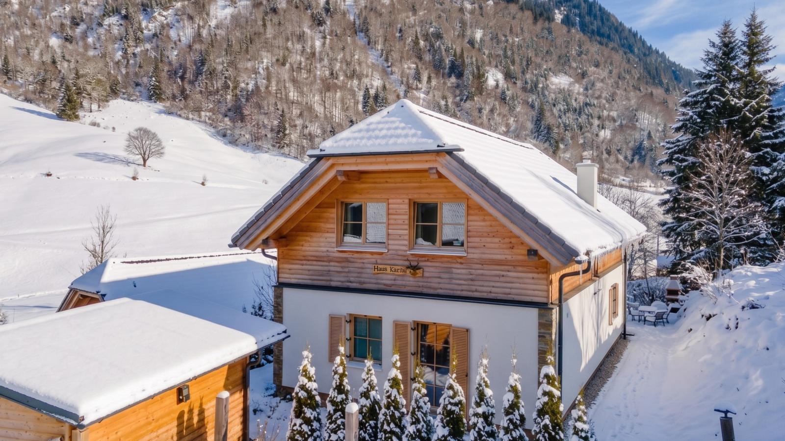 Chalet Karibu - Exterior in winter