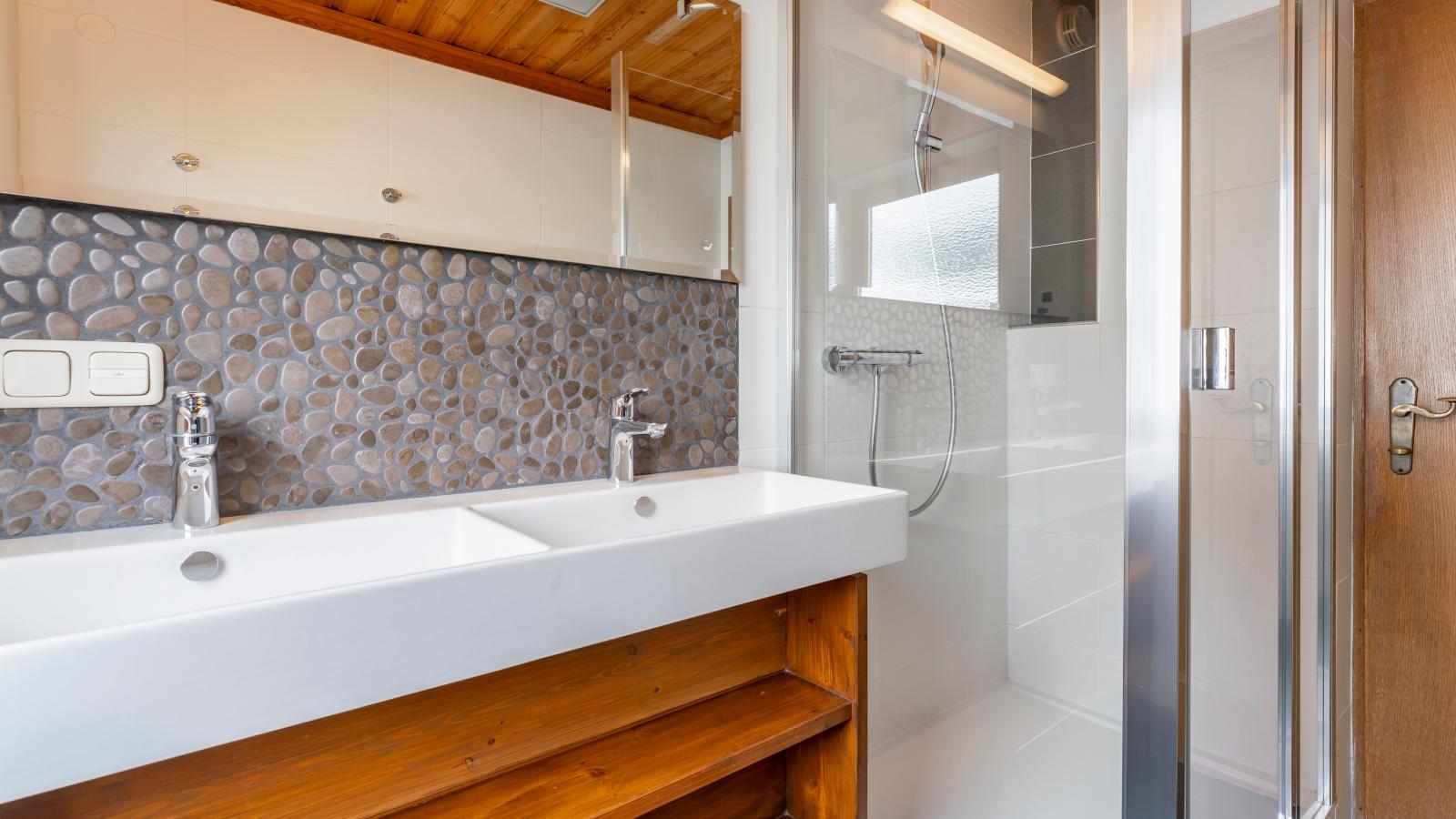 Chalet Kristall I - Badkamer