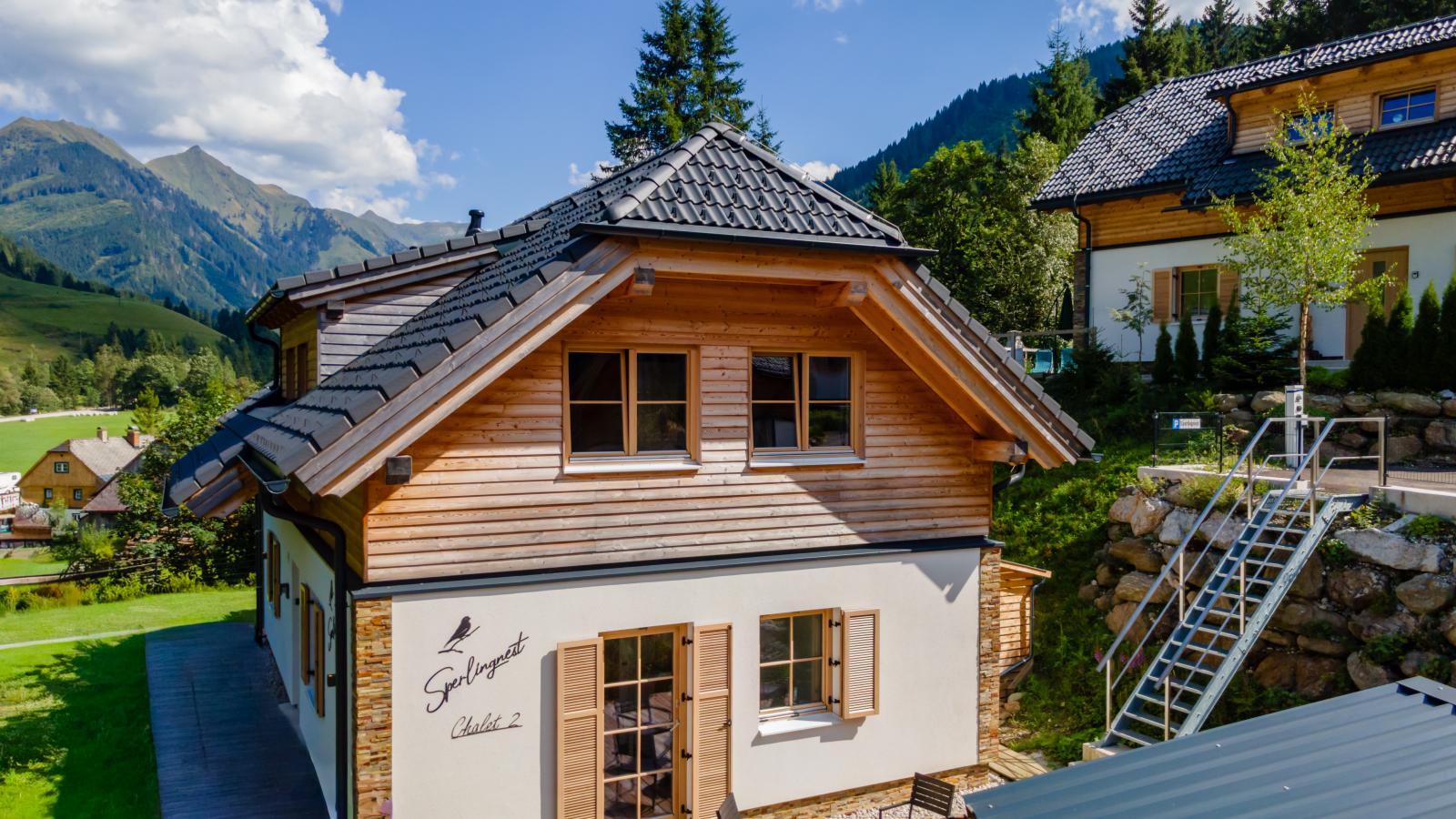 Sperlingnest-Buitenkant zomer