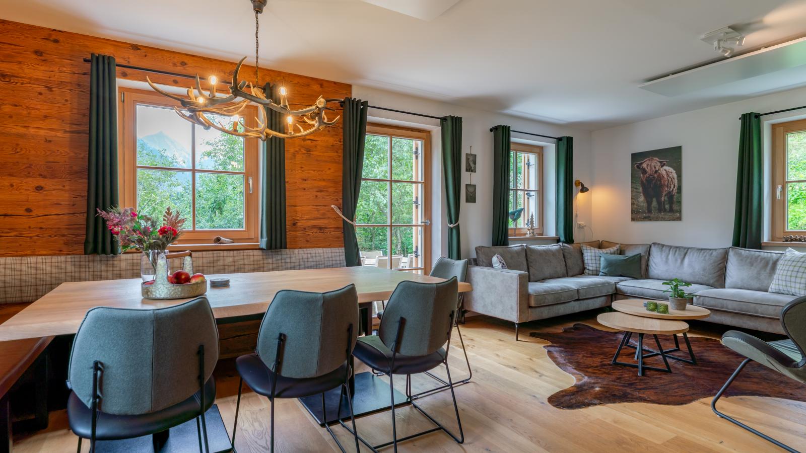 Sperlingnest-Eetkamer