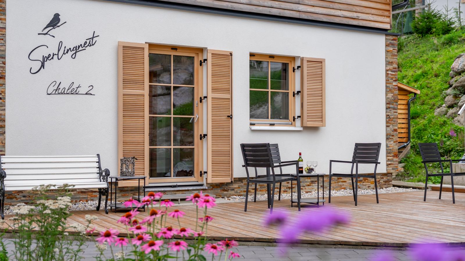 Sperlingnest-Buitenkant zomer