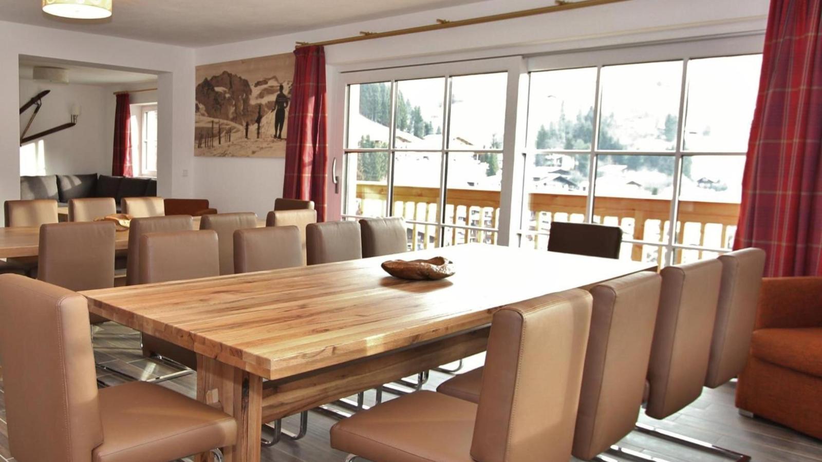 Chalet Susanna - Dining room