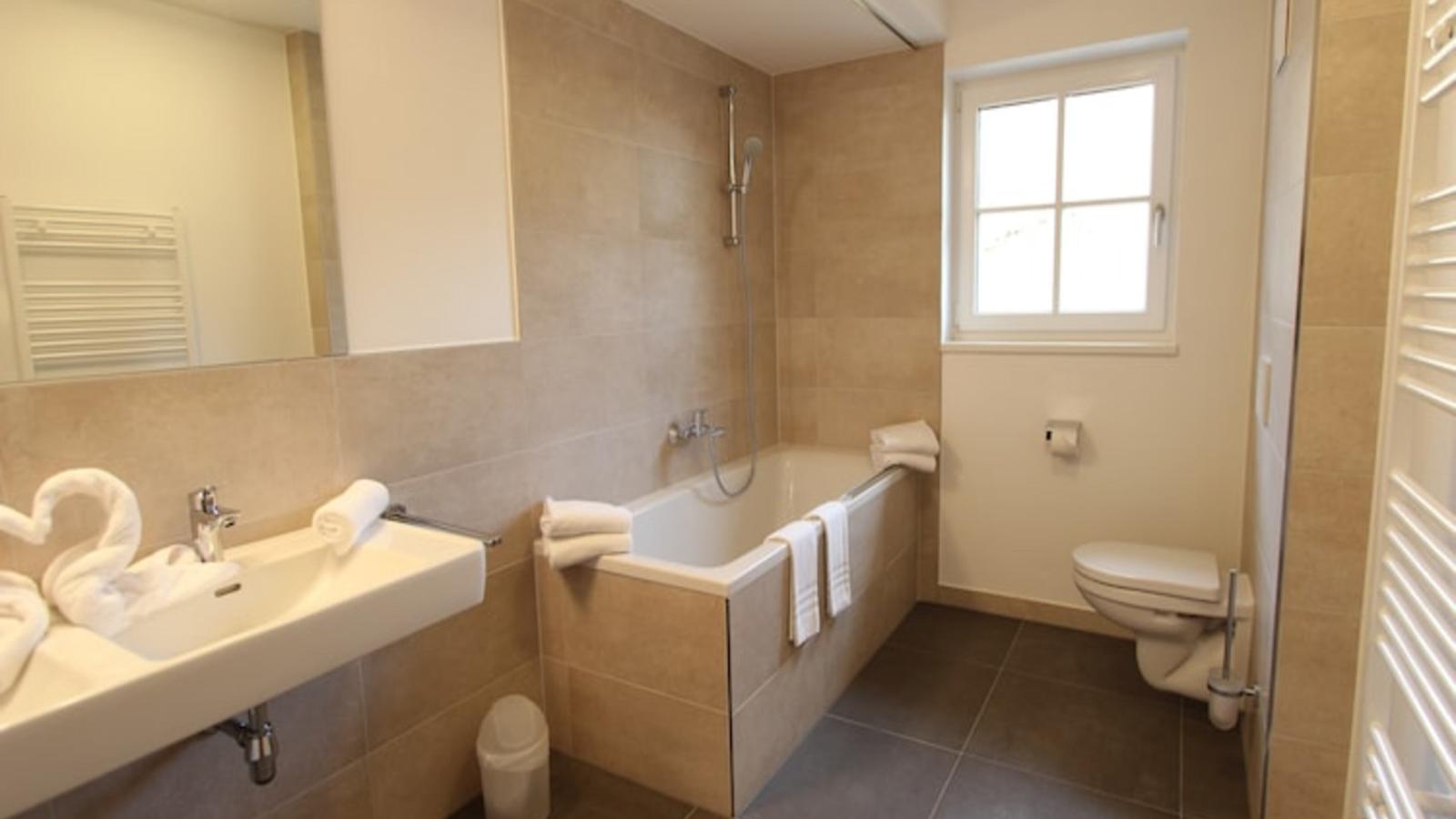 Chalet Susanna - Bathroom